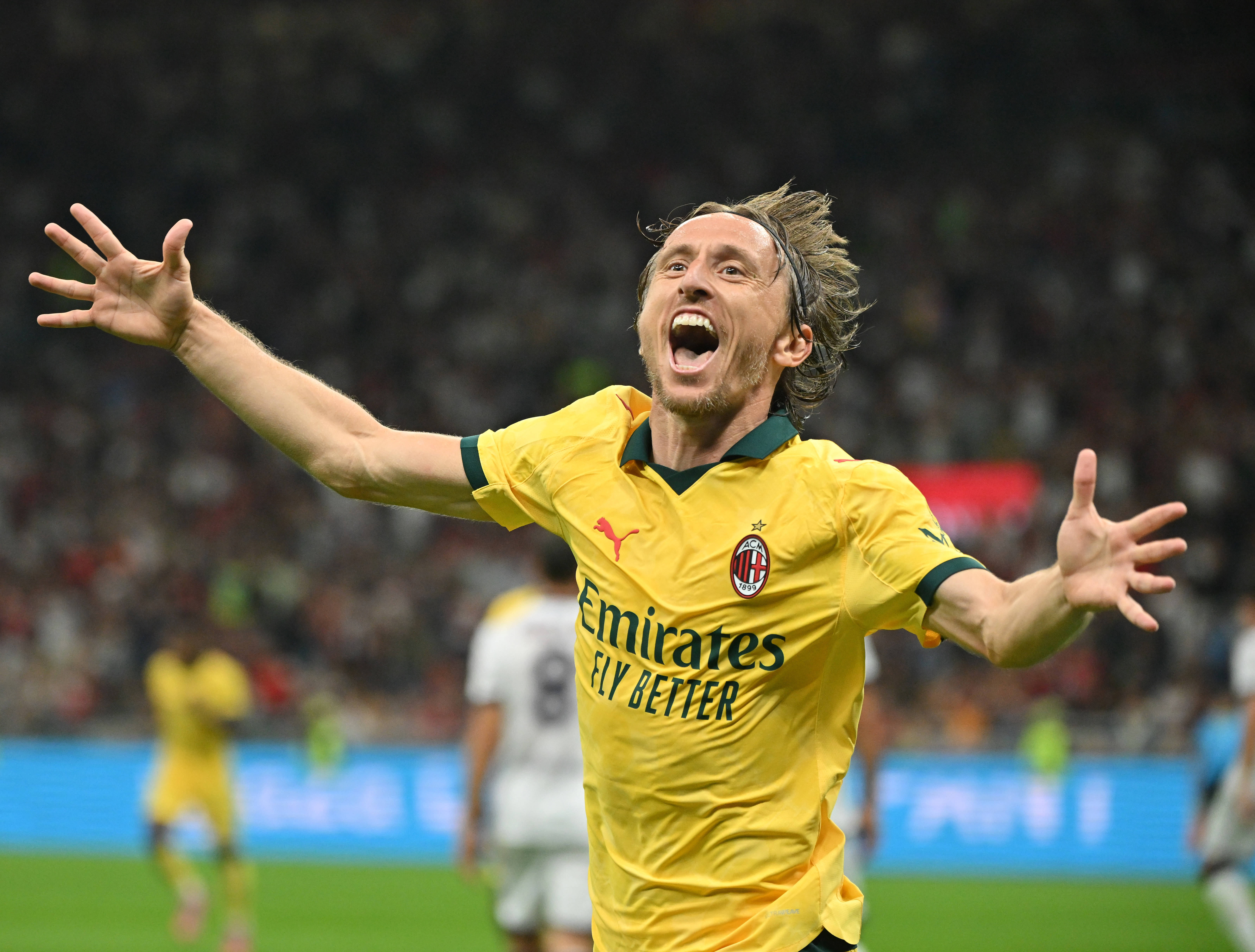 AC米兰在热那亚客场失利，欧战资格堪忧的简单介绍